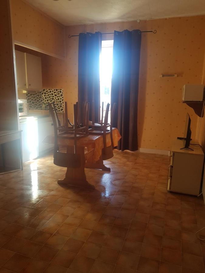 Les Hortensias Studio Rez De Chaussee Bourbonne-les-Bains Ngoại thất bức ảnh